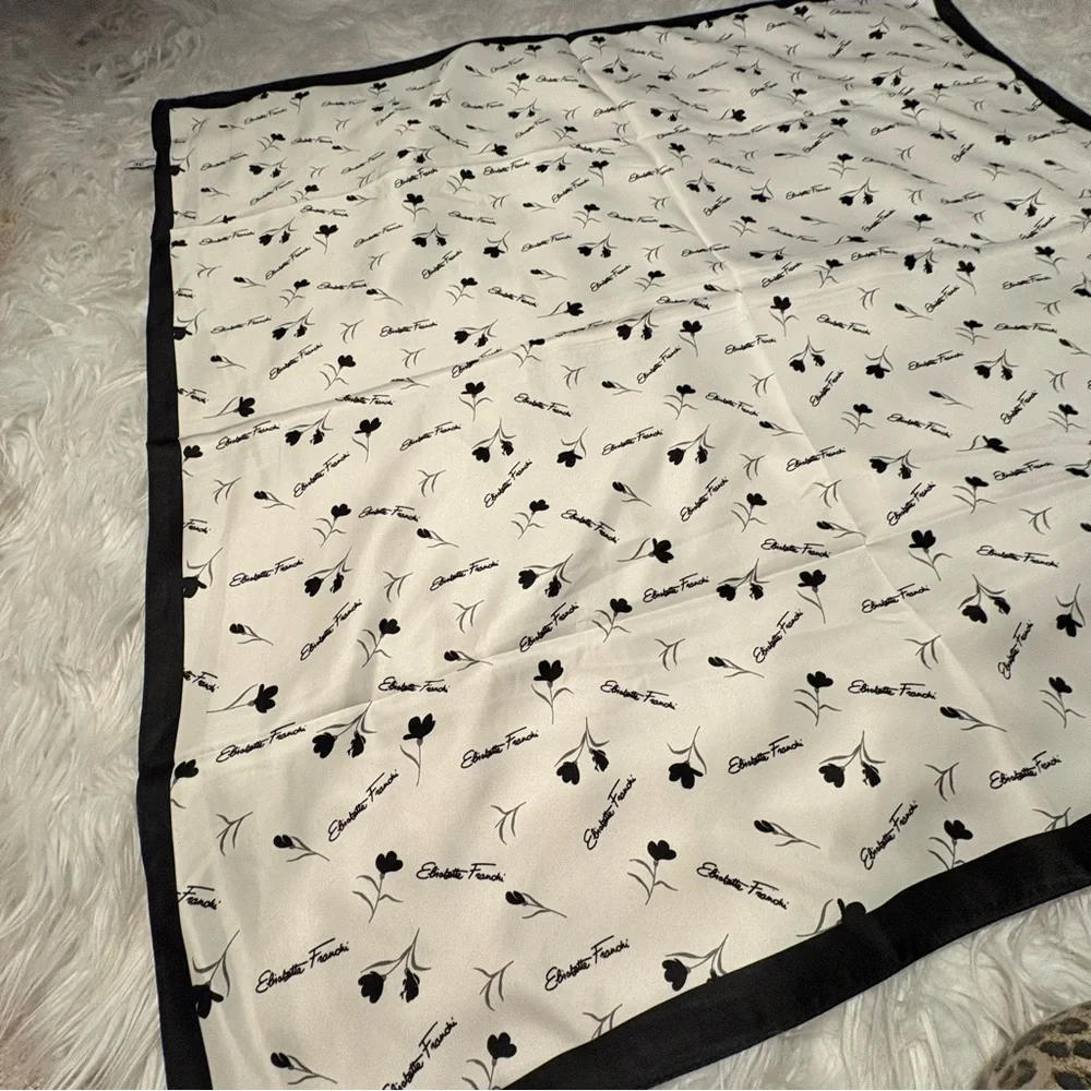 Elisabetta Franchi floral print elegant silky scarf square 35x35 in‼️LAST ONE